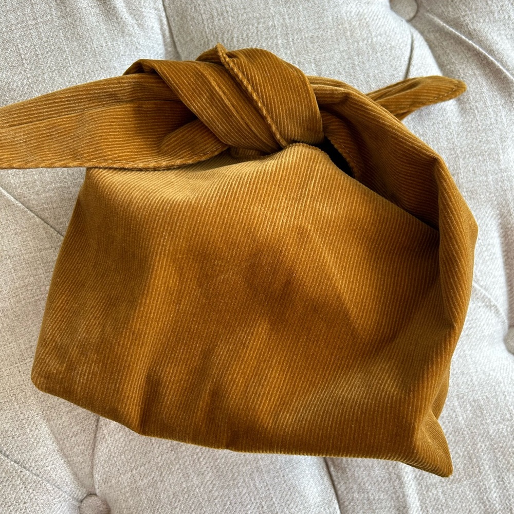 Merit Corduroy Tie Bag